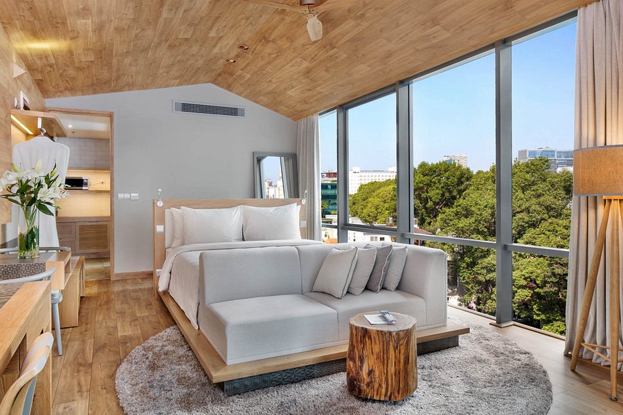 Fusion Suites Saigon